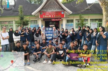 Semangat Berbagi di Bulan Suci: SMA Negeri 1 Baso Gelar Kegiatan Pembagian Takjil